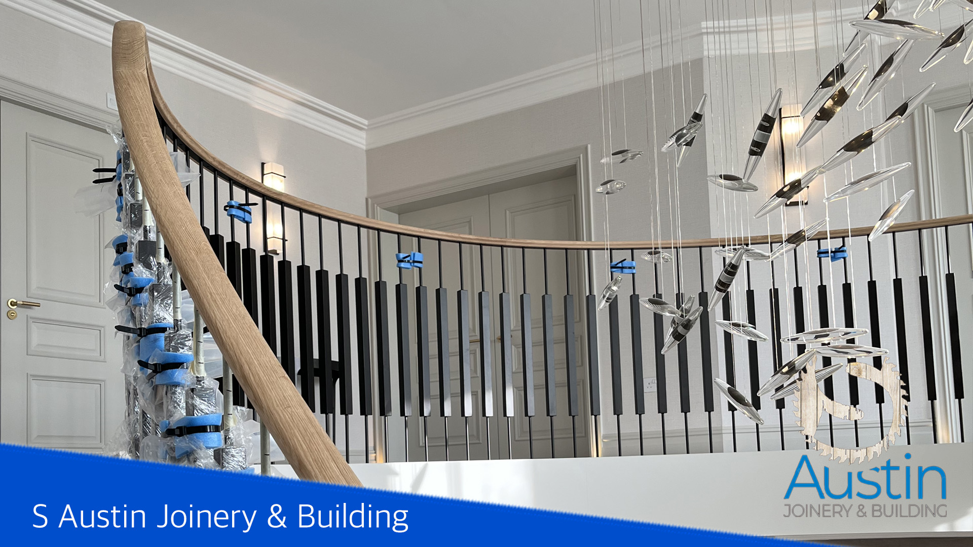 S Austin joinery and building logo